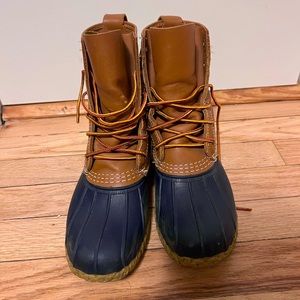 Classic Bean Boots with Navy